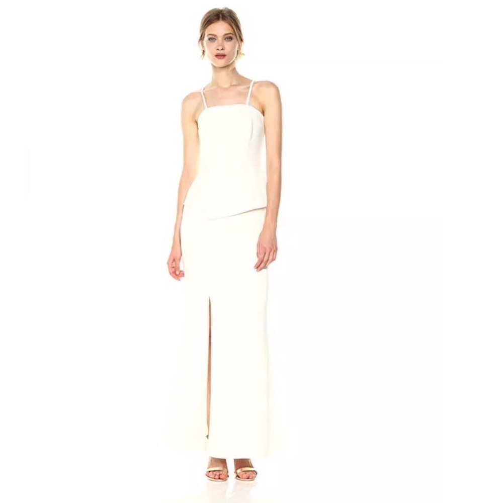 Laundry by Shelli Segal White Strapless (adjustable straps) Peplum Gown Sz.0